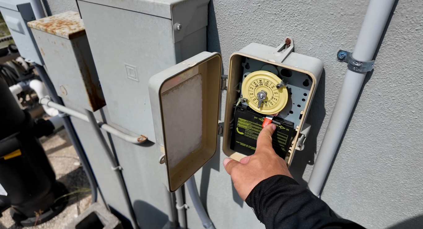 Pool Filter Cleaning & Replacement in San Gabriel, CA